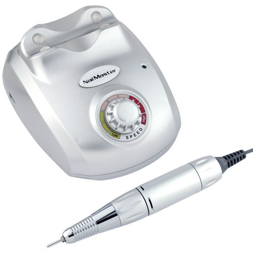 ネイルマスター